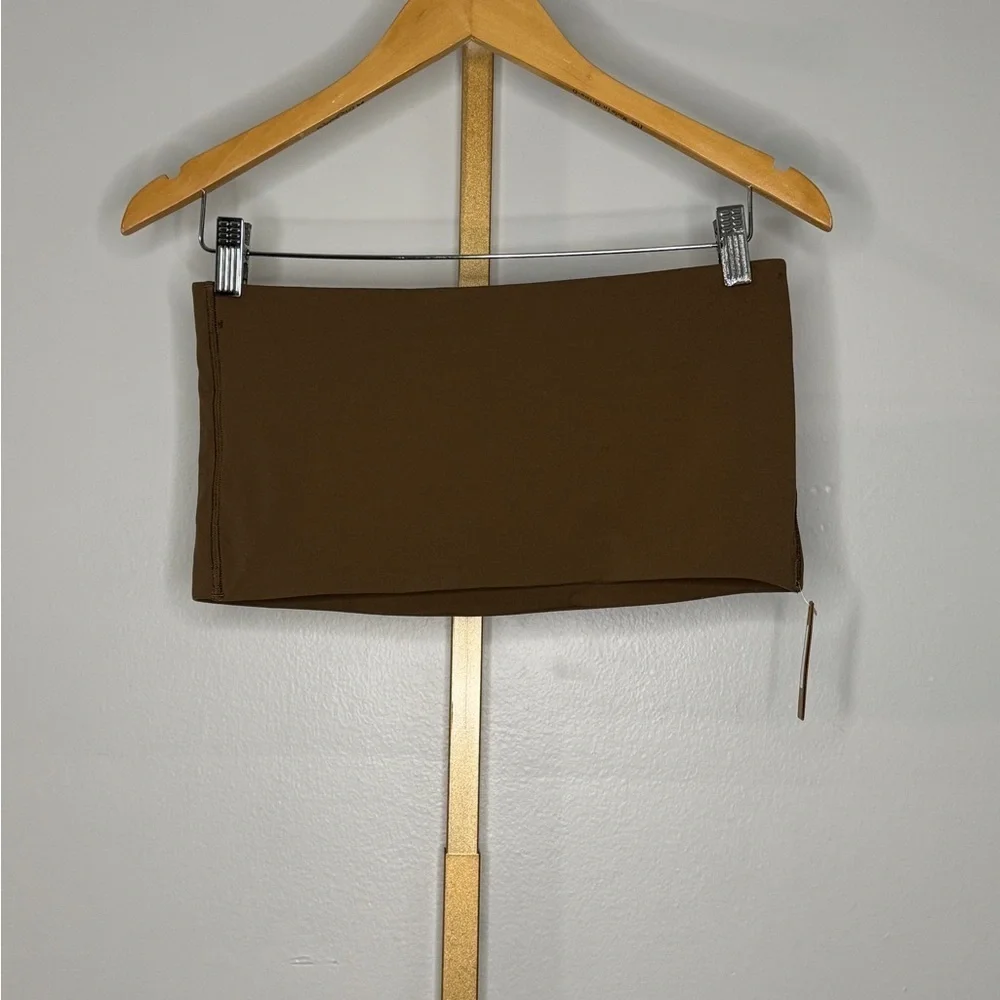 SKIMS Bandeau in Oxide NWT